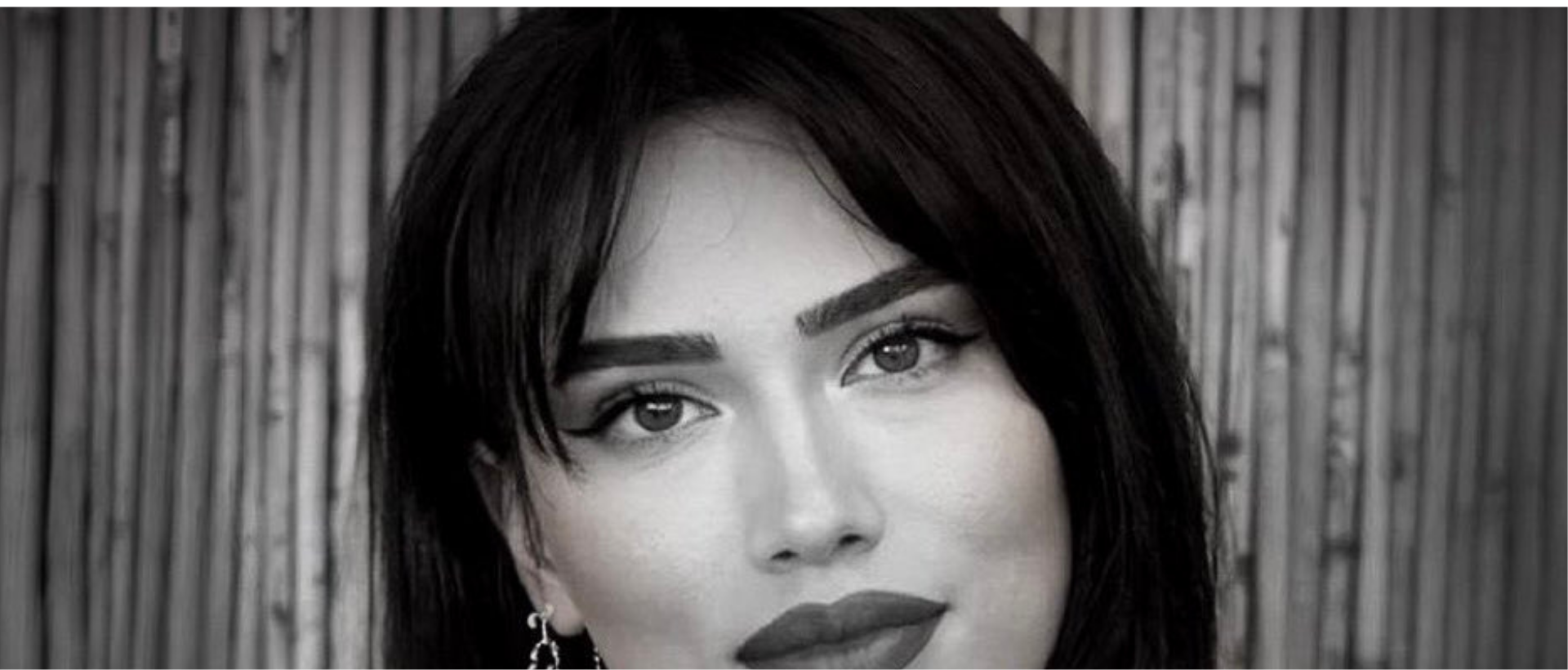 HANGİ DÜZEYDE OLURSA OLSUN HER BİR KAMU YÖNETİCİSİNİN ADALETLE, LİYAKATLE VE SADECE DEVLETE SADAKATLE GÖREVLERİNİ İFA ETMELİDİR